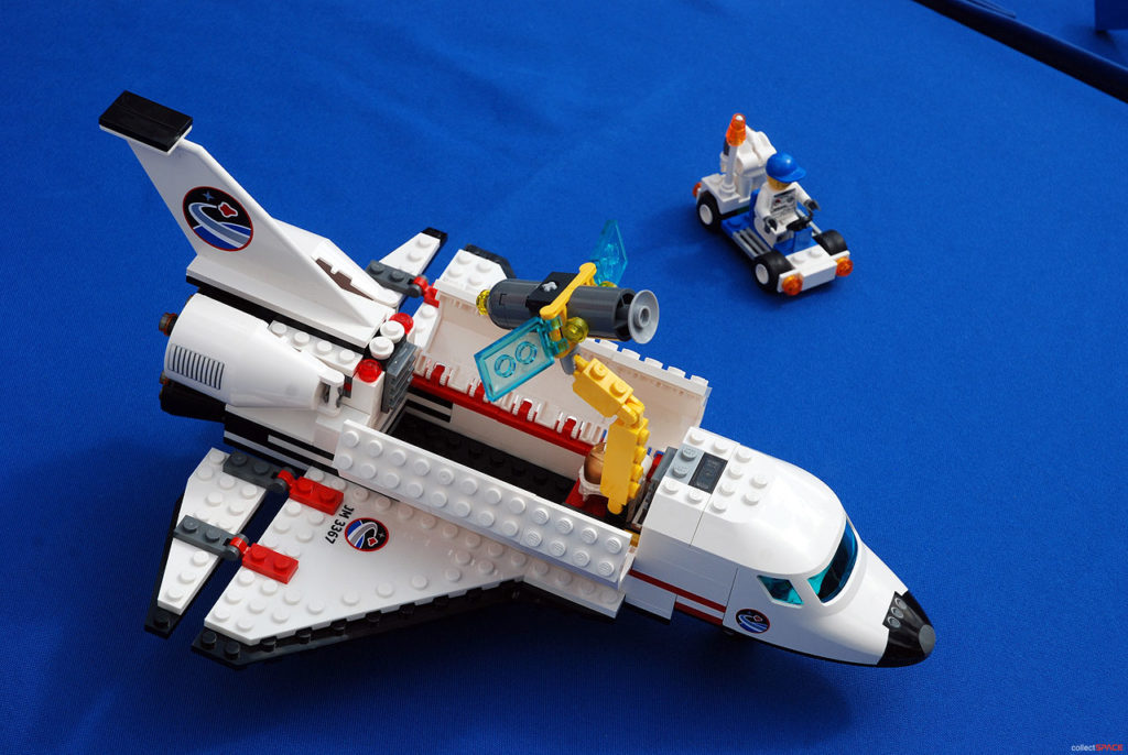 La LEGO conquista lo spazio - LOfficina del Planetario